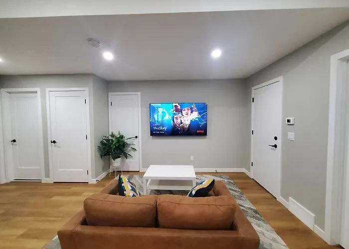 Brand New 2 Bedrooms Basement Suite 15Mins From Yyc Airport